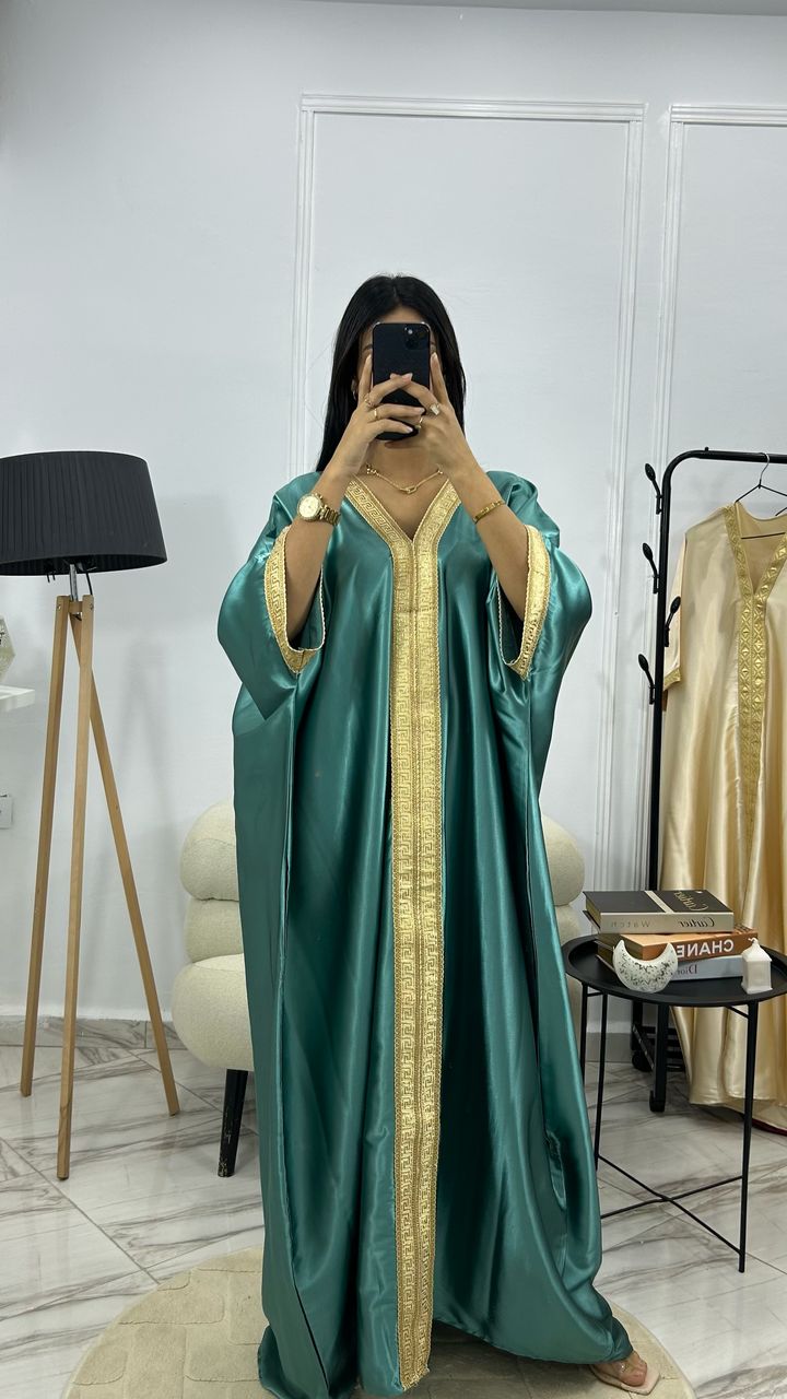ارتدي الفستان العيد - الصورة 3